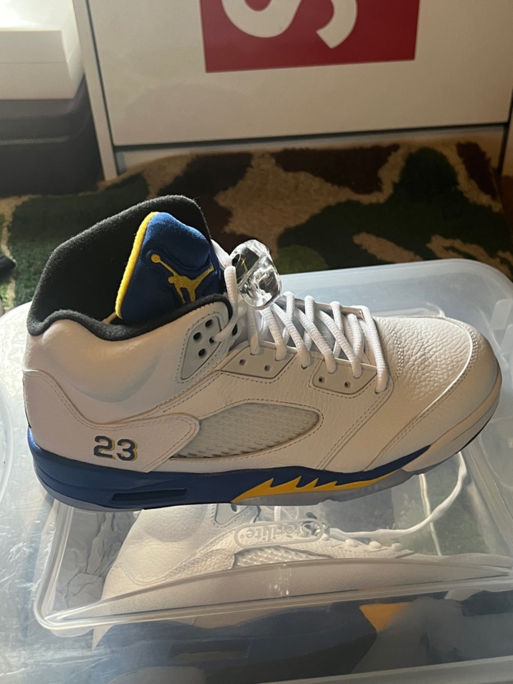 Deadstock Brand New No Box 2013 AirJordan Laney 5s